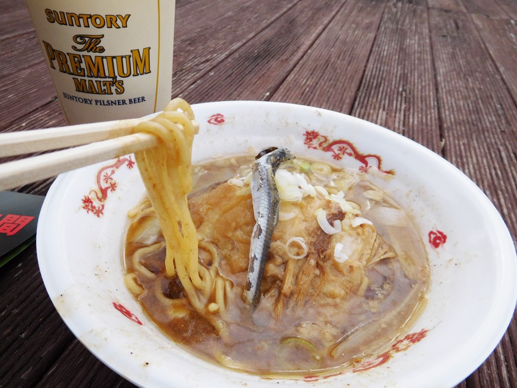 烈志笑魚油麺香房三く+人類みな麺類コラボラーメン