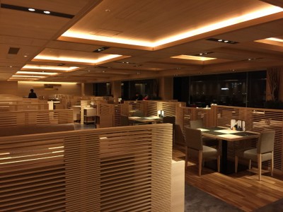 御食事処　ライブ割烹 「万蓮」のテーブル席