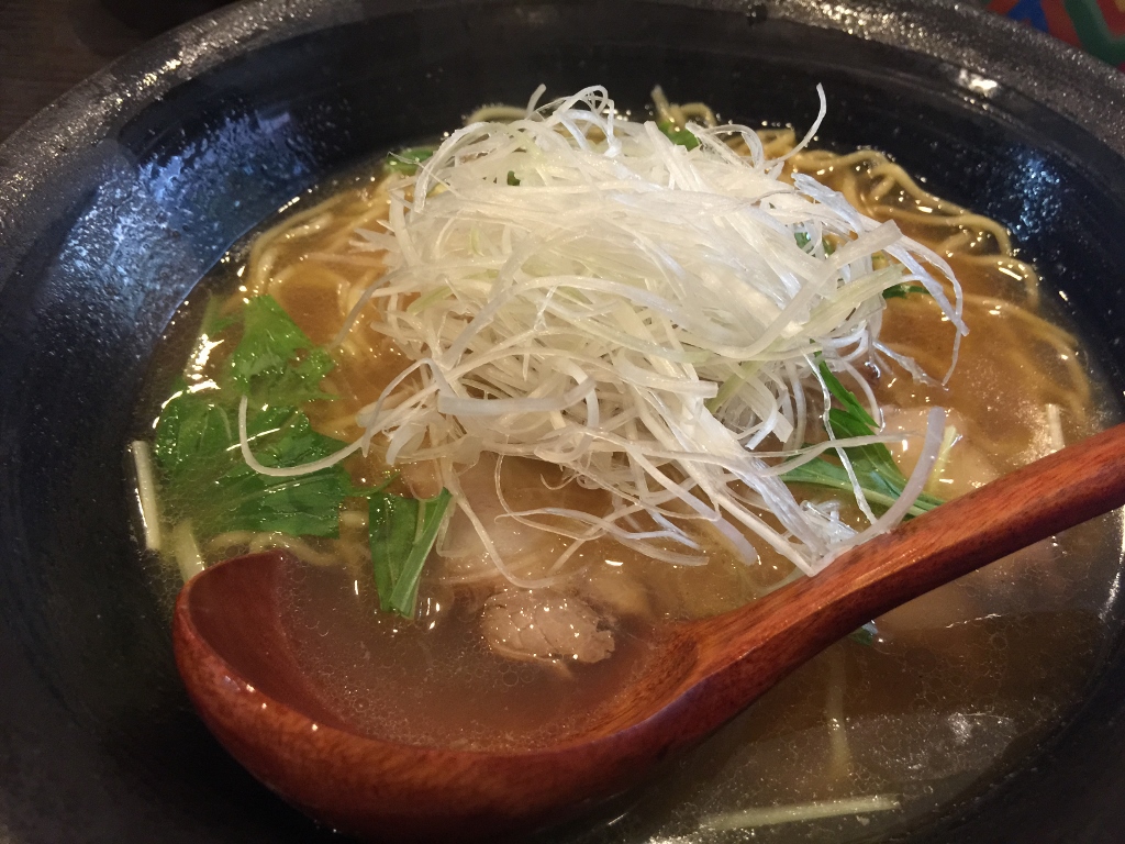 宝塚南口ラーメン「麺や 運」