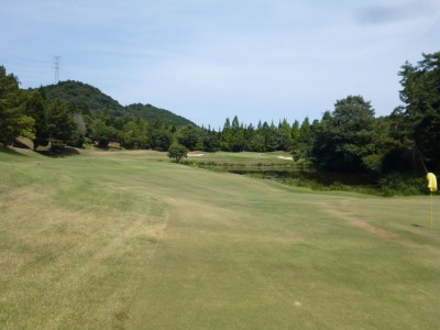 北六甲カントリー西コース2番吹き流し地点