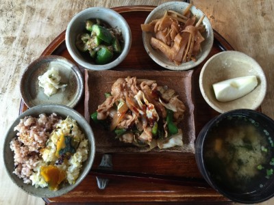ばんまい定食・メイン肉料理