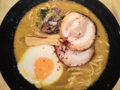 カレー豚骨ラーメン