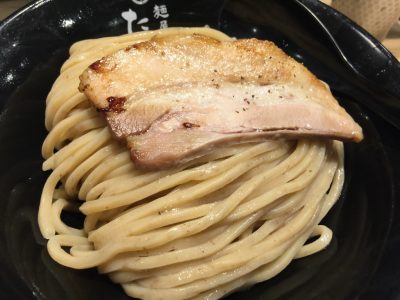 濃厚豚骨魚介つけ麺の麺アップ