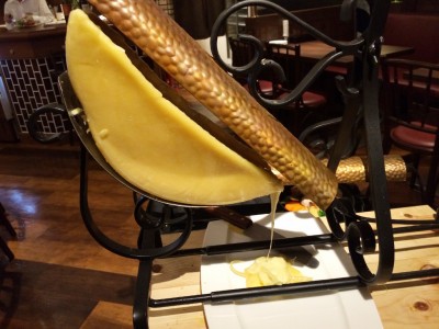 BONNE RACLETTE(ボンヌ ラクレット)のラクレットチーズ