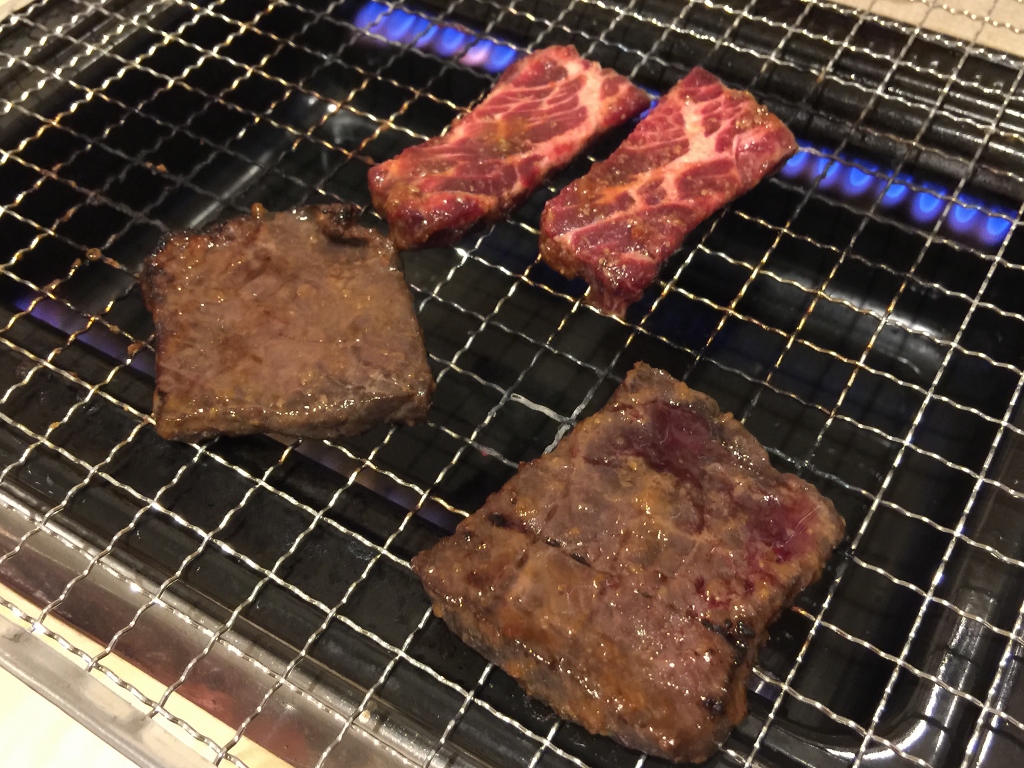 クラジ焼肉・大阪十三「くじらや」」