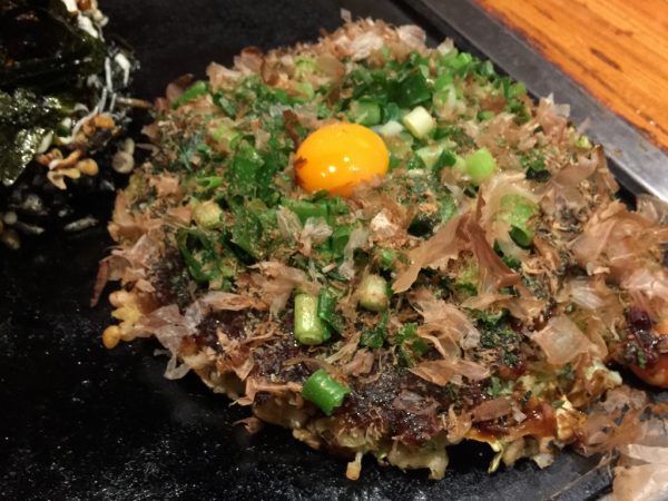 創作お好み焼き「とんと」