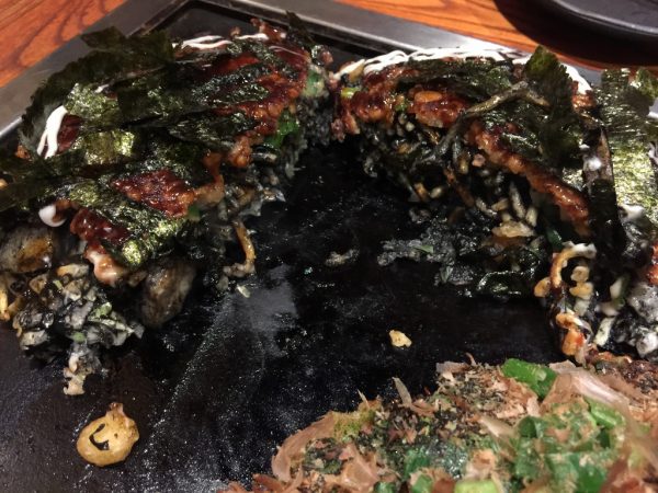 中も真っ黒「黒モダン」