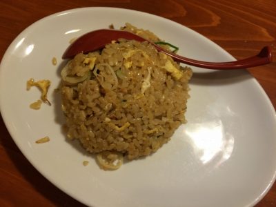 半チャーハン（280円）