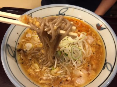 酸辣湯そばの蕎麦