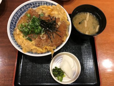 タイムサービス「かつ丼」500円