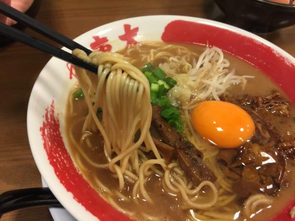 徳島ラーメンの麺