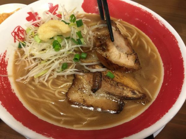 白ラーメン・チャーシュー