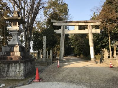 大和神社・一の鳥居