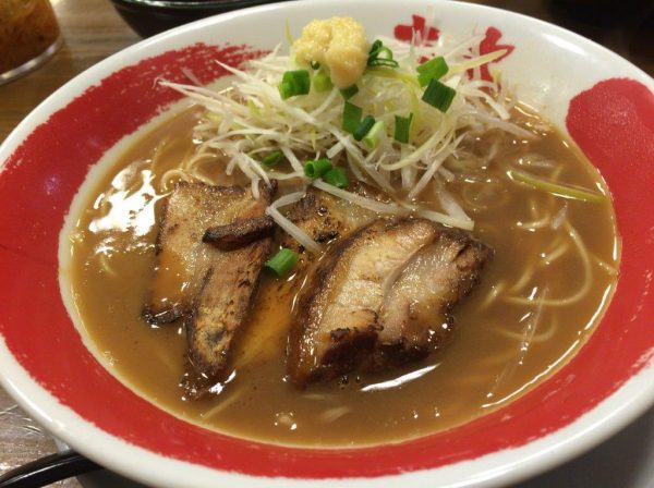 徳島ラーメン・白ラーメン