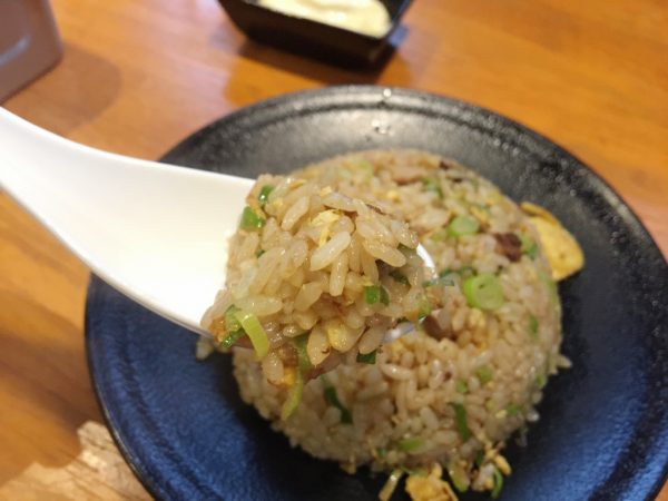 パラパラご飯の半チャーハン