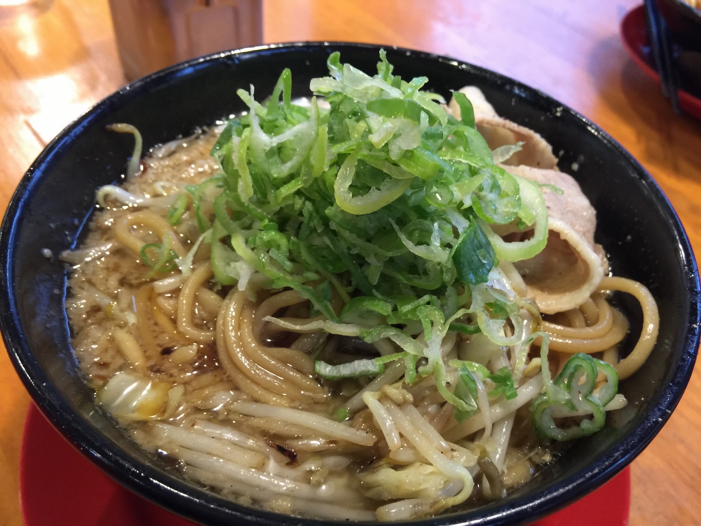 男のらぁめん「神戸ちぇりー亭」宝塚店