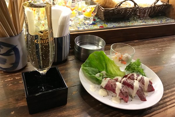 ローストビーフの握り寿司+自家製ピクルス