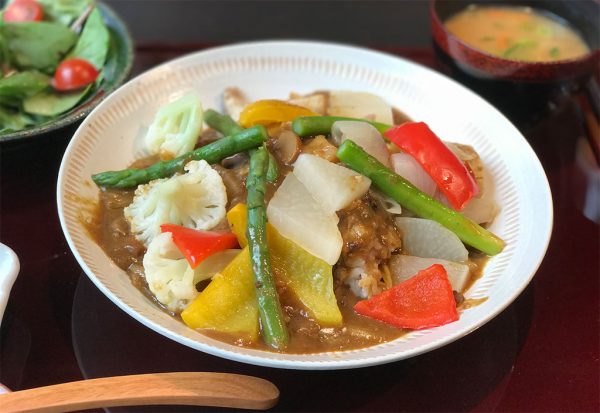 地場野菜一日分カレー