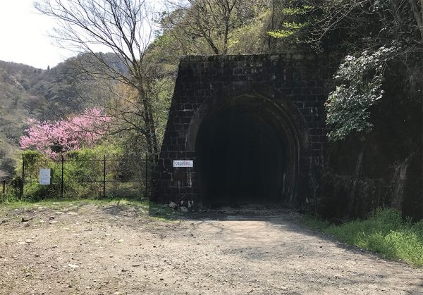 長いトンネル2
