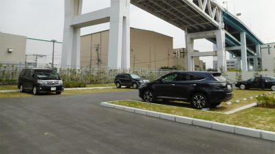 キューピー神戸工場・工場見学者用駐車場