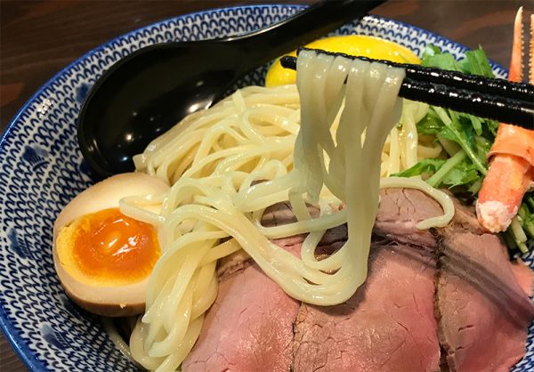 すっごいズワイ蟹の冷しつけ麺 麺