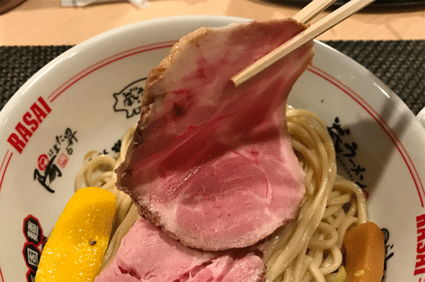 セアブラノ神 濃厚魚介つけ麺  レアチャーシュー