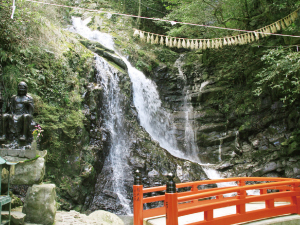 犬鳴山七宝瀧寺 行者の滝