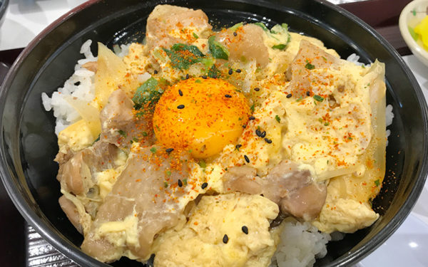 西谷食堂 花ぐるま 丹波黒どりの親子丼