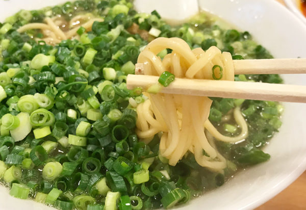 和歌山ラーメン まるイ ラーメン 麺