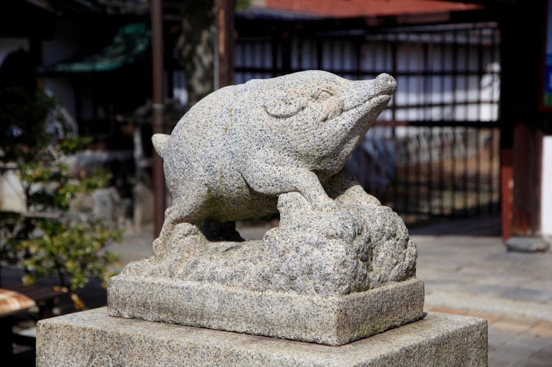 京都 建仁寺塔頭 禅居庵 摩利支天堂 狛猪