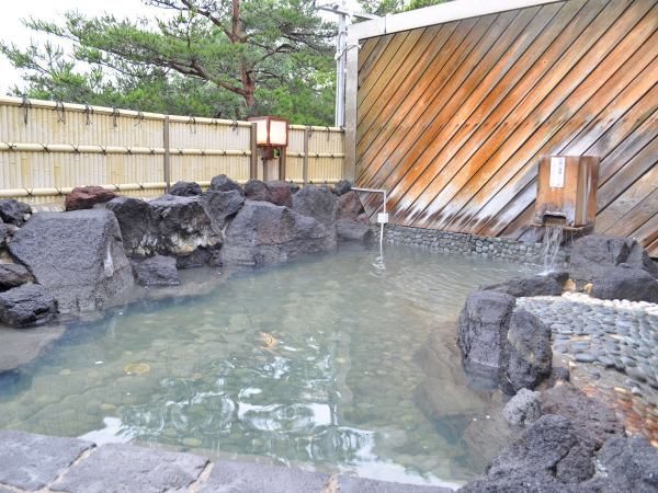 北海道 ながぬま温泉 源泉かけ流し 露天風呂