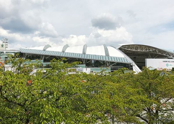 宝塚 阪神競馬場